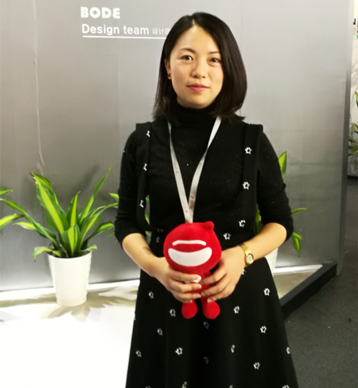 叶曼:现代简约已成主流 做减法也是一种突破