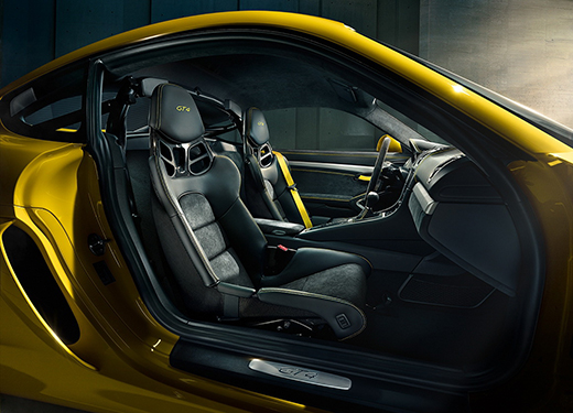 工业设计:保时捷 GT4