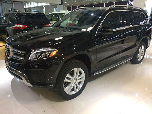 伟德足球网|十大伟德手机网址|奔驰GLS450外观设计