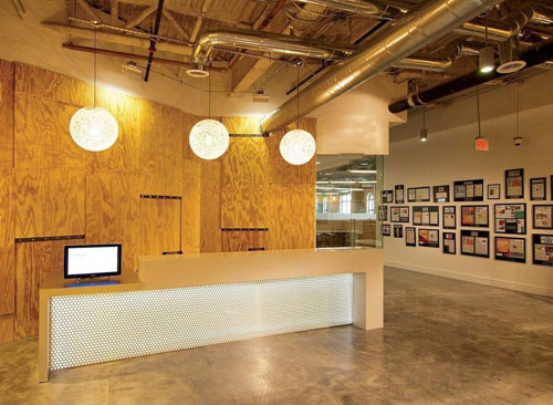 关于办公室前台伟德娱乐开户的几个建议