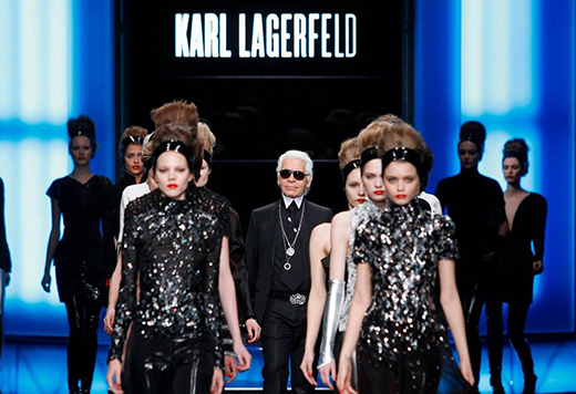 三大品牌联合为时装设计大师 Karl Lagerfeld 举办纪念活动