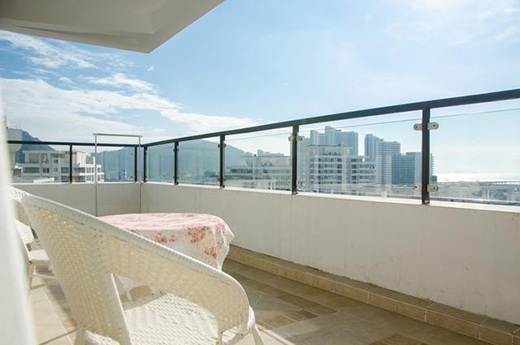 阳台东南角放什么旺财 阳台怎么伟德娱乐开户