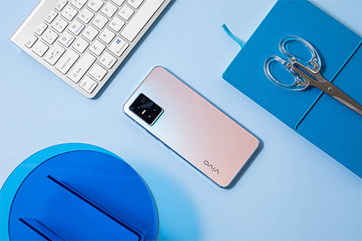 vivo S10 Pro图赏，光致变色工艺打开了手机工业设计的新大门