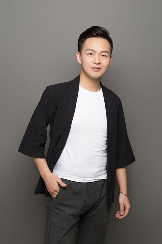 吴斌超：光影映湖 踱步于雾